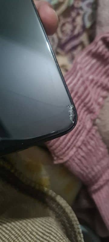 Poco f1 6/126Gb All ok screen crack but working dual sim PTApubg60fps 12