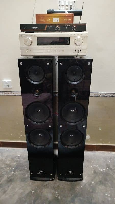 Imported speakers JBI original  10/10 condition 0