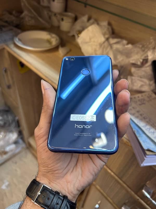 Honor 8 Lite 4