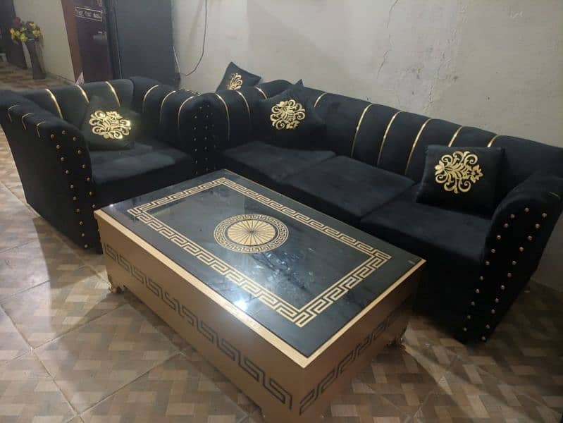 Sofa set 0