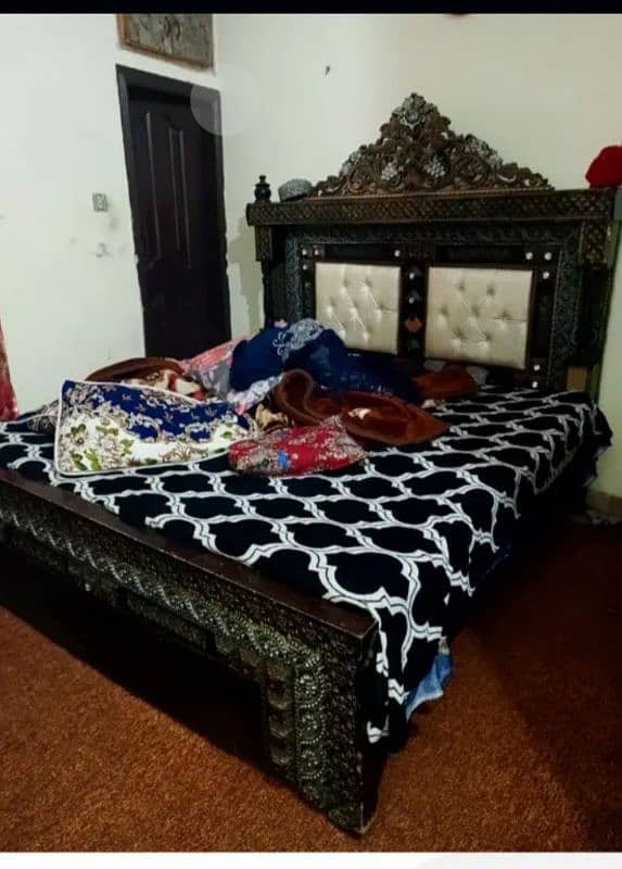 double bed king size 4