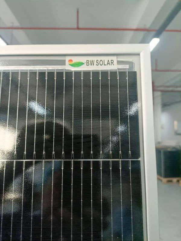 BM 310 watts solar panel double glass 10 year warranty N Type 0