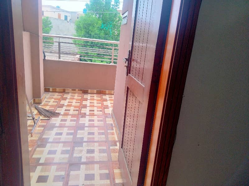 5 Marla Like Brand New House Is Available For Rent In Johar Town Phase 2 Near Emporium Mall 9