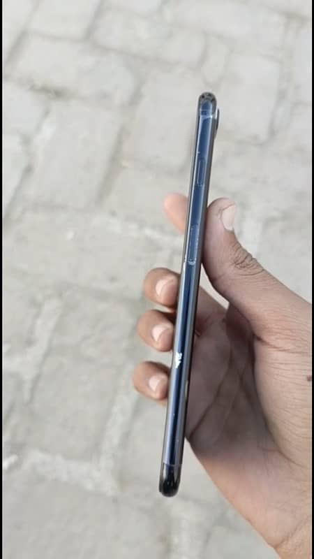 iphone 7 plus 128gb pta approved 4