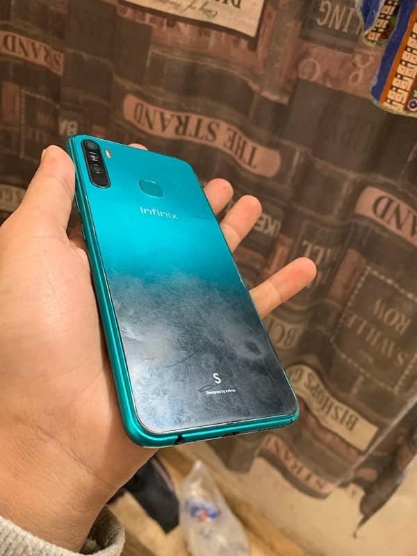 infinix s5 lite dual sim official approved very good camera or battery 3