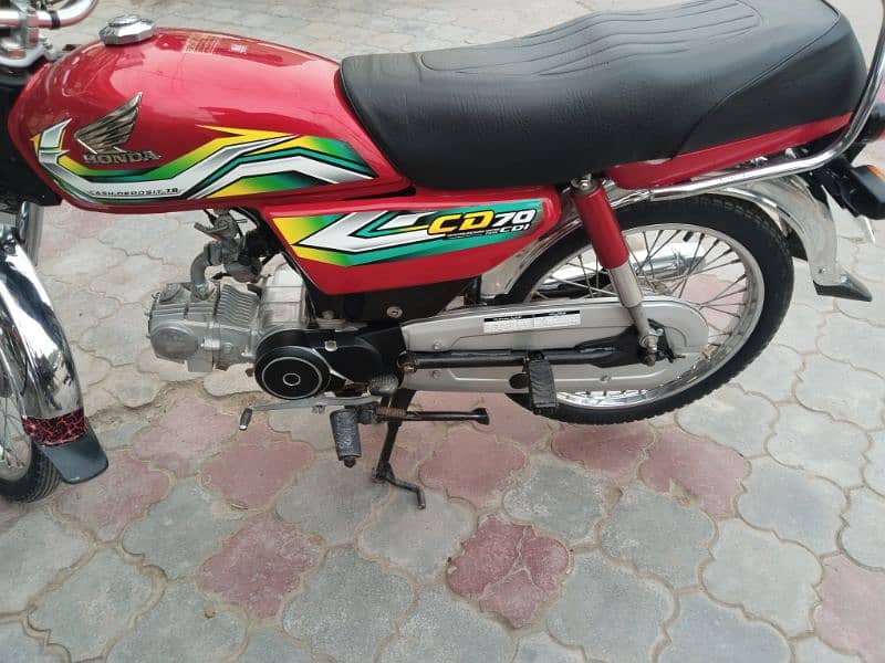 Honda CD 70 2022 03219599697 6