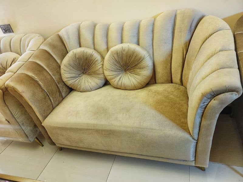 7 Seater Sofa Set Brand New Condition 3