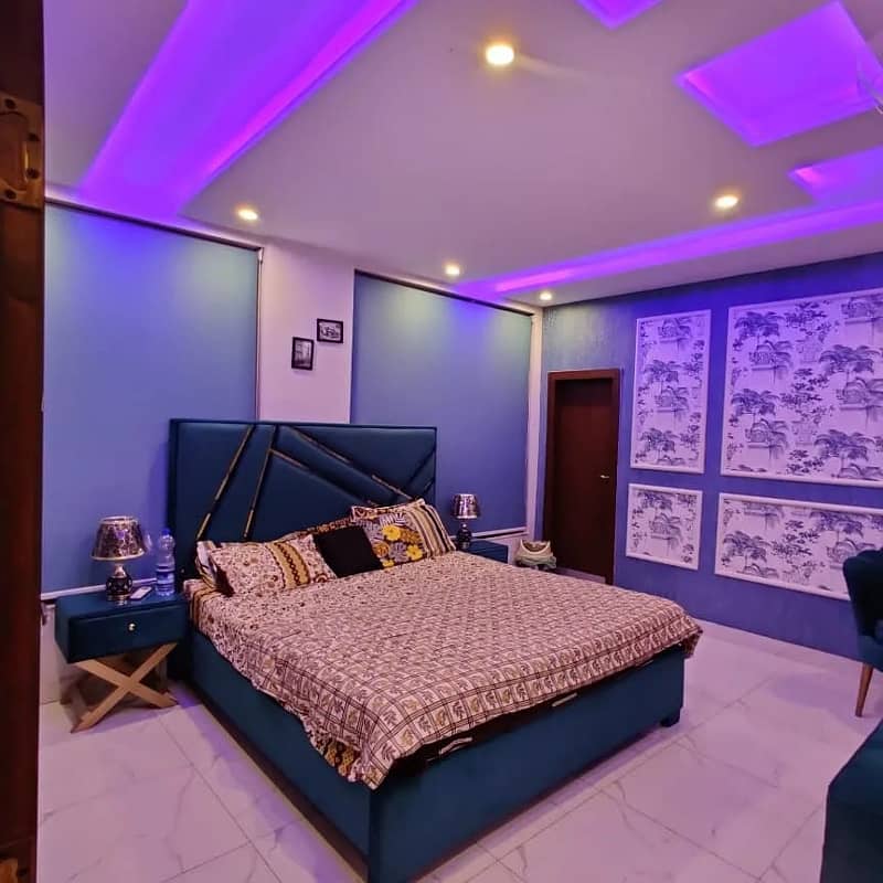 One bedroom VIP apartment for rent on daily basis in bahria town 0