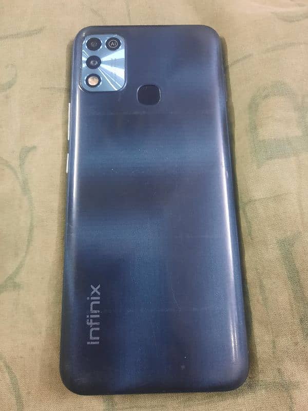 infinix Hot 11 play Ram 4 Rom 64 5