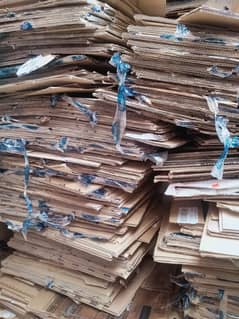 Used Cartons , good Condition, Different size, maximum 150 kg Avalable