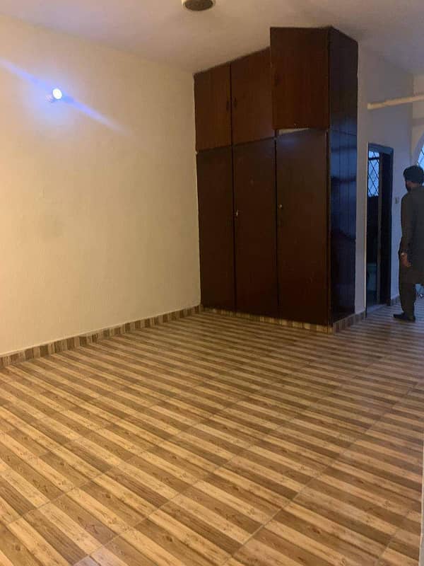 10 Marla Upper Portion For Rent In Faisal Town 1