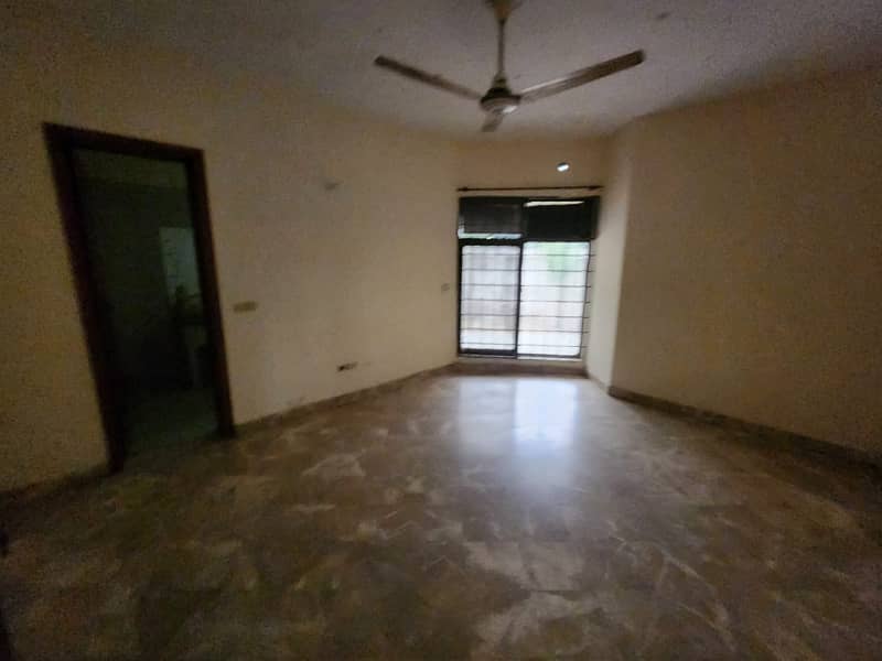 1 Kanal House For Rent In Johar Town 12