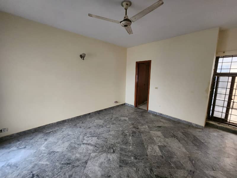 1 Kanal House For Rent In Johar Town 24