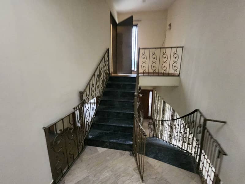 1 Kanal House For Rent In Johar Town 25