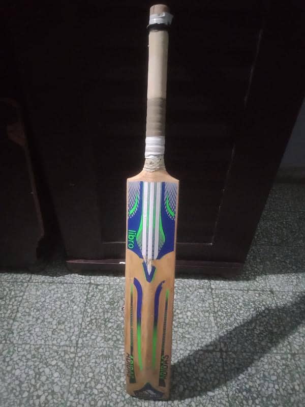 cricket hardball kit only used for 2 months in great condition 1