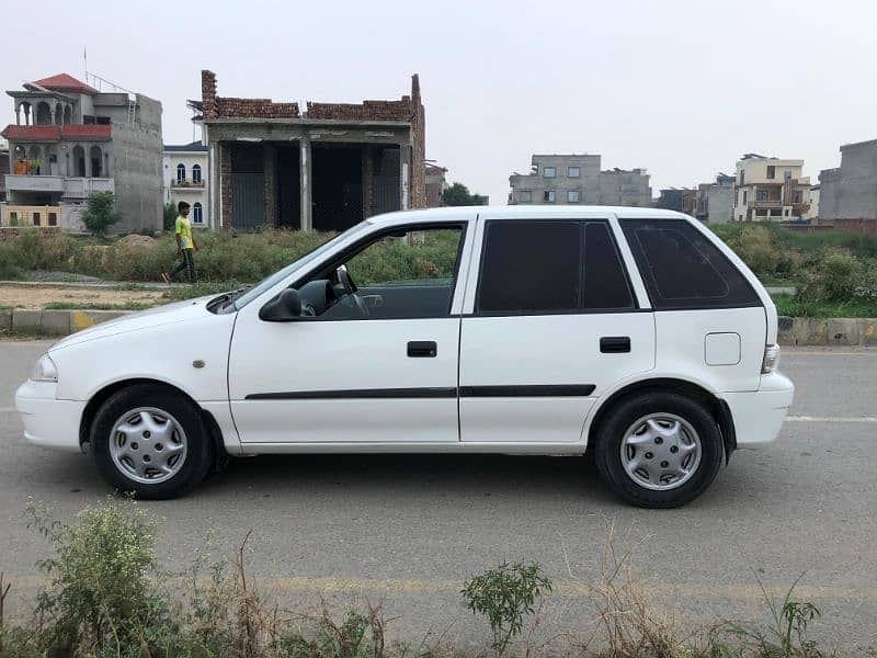 Suzuki Cultus 2015 3