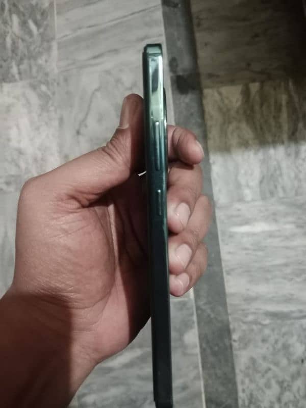 OPPO RENO 12 F  8+8 GB 256 GB  10 BY 10 7