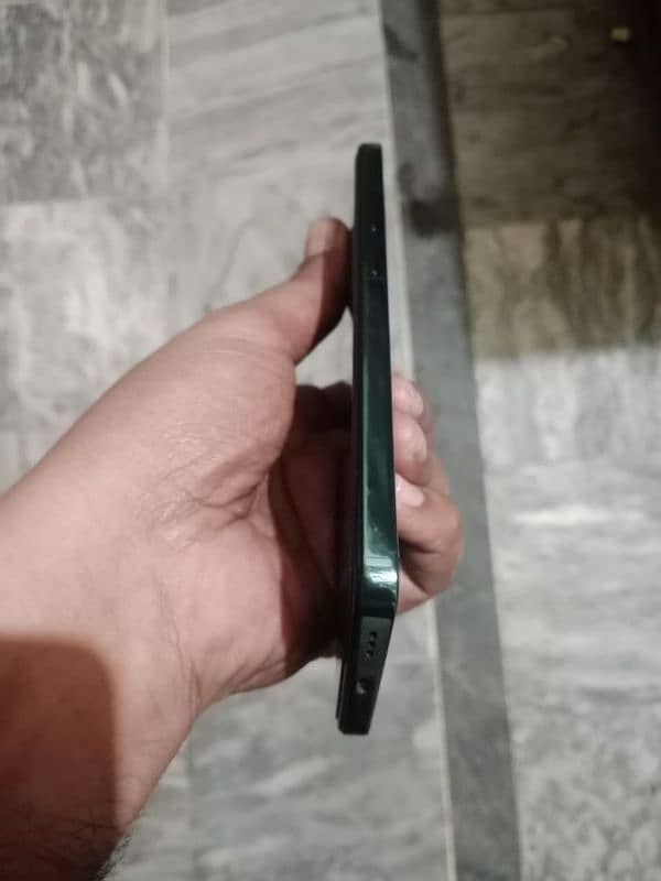 OPPO RENO 12 F  8+8 GB 256 GB  10 BY 10 9