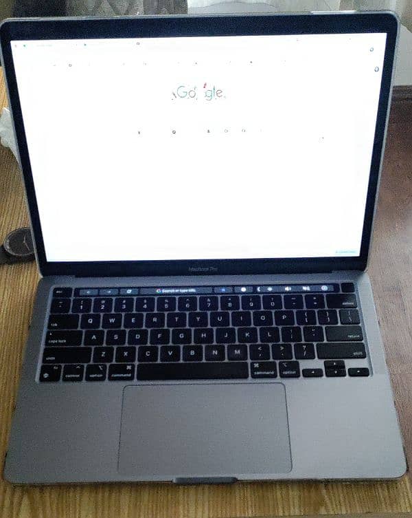 Macbook Pro M2 2022, 13 inches 0