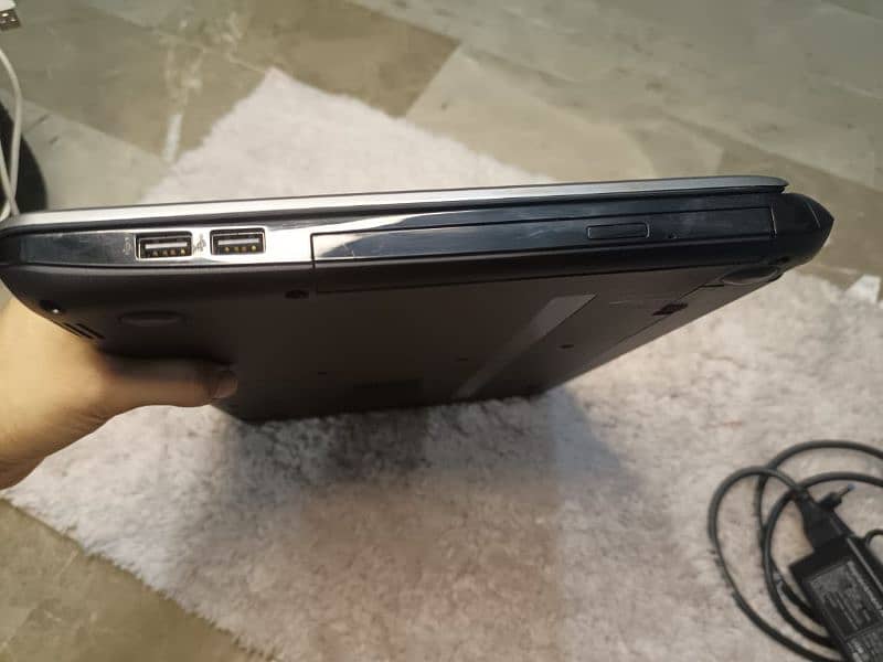 Hp laptop i5 new condition 7