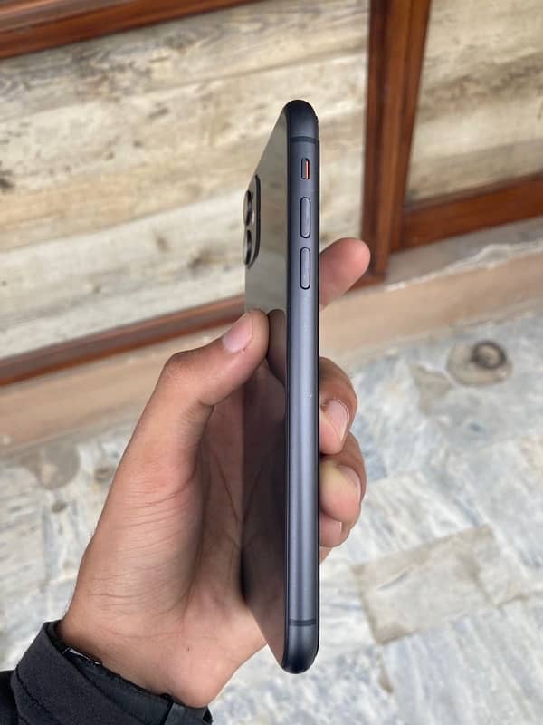 IPHONE 11 PTA APPROVED 2