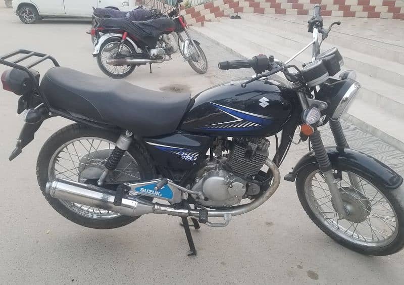 Suzuki Gs 150 1