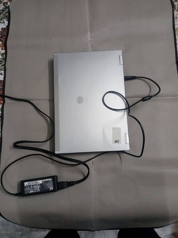 laptop for sale only serious buyers contact krein plz 0