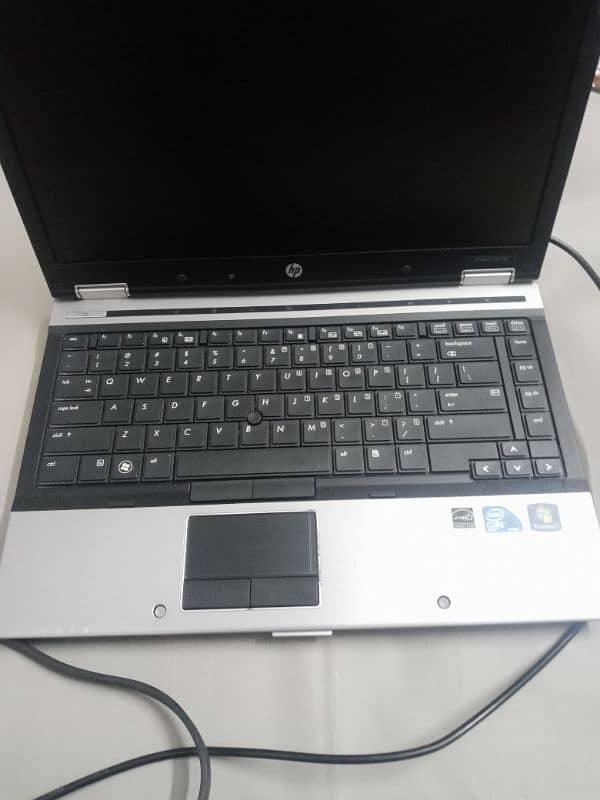 laptop for sale only serious buyers contact krein plz 2