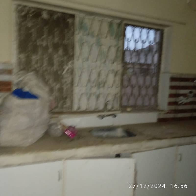 10 MARLA UPPER PORTION FOR RENT IN ALLAMA IQBAL TOWN LAHORE 4