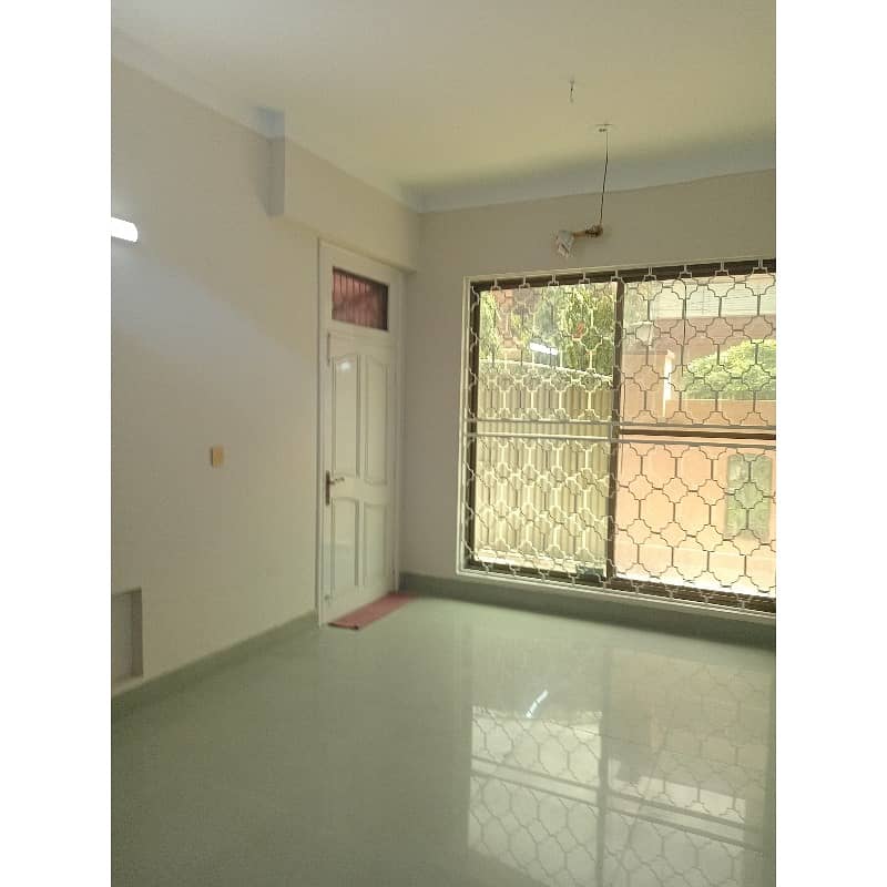 10 MARLA HOUSE FOR SALE IN ALLAMA IQBAL TOWN LAHORE SIKANDER BLOCK 6