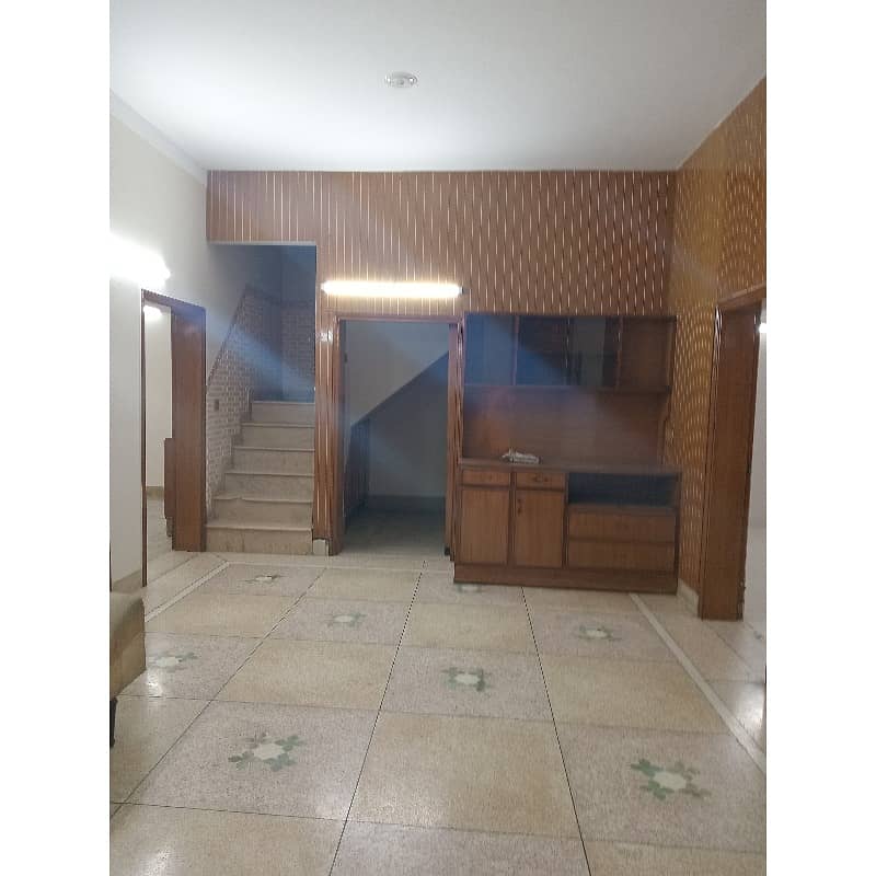 10 MARLA HOUSE FOR SALE IN ALLAMA IQBAL TOWN LAHORE SIKANDER BLOCK 8