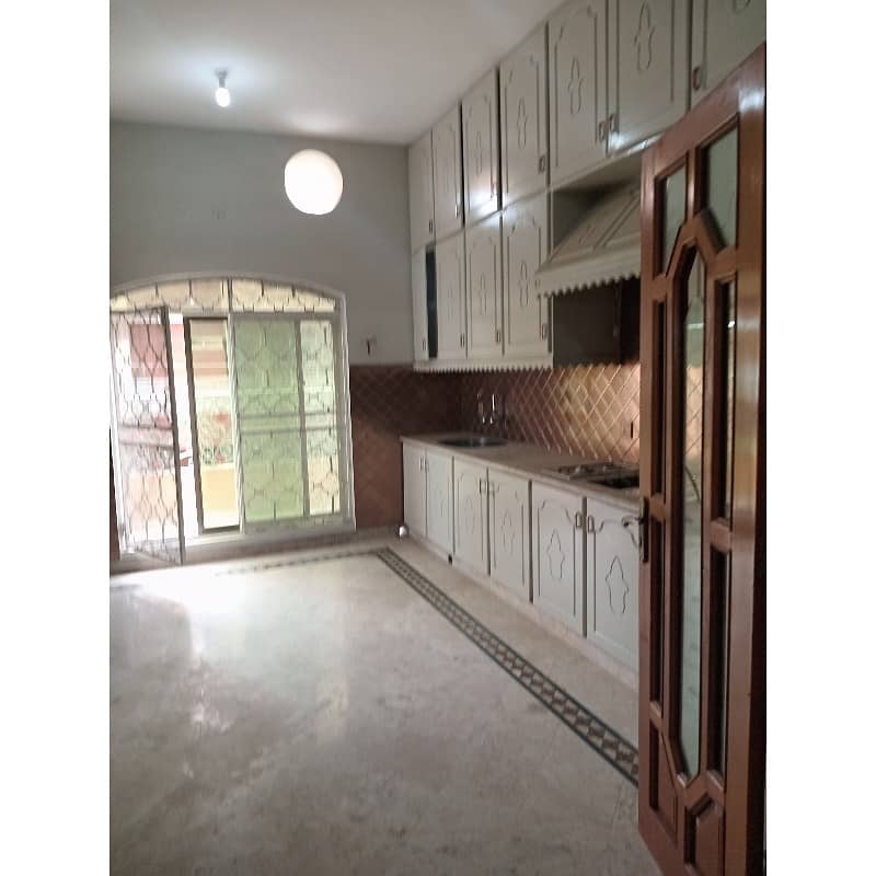 10 MARLA HOUSE FOR SALE IN ALLAMA IQBAL TOWN LAHORE SIKANDER BLOCK 2