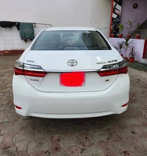 Toyota Corolla Altis 2018 6