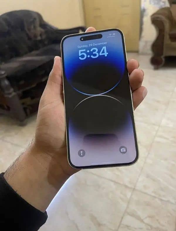 i phone 14 pro max 4 month esims time availble 3