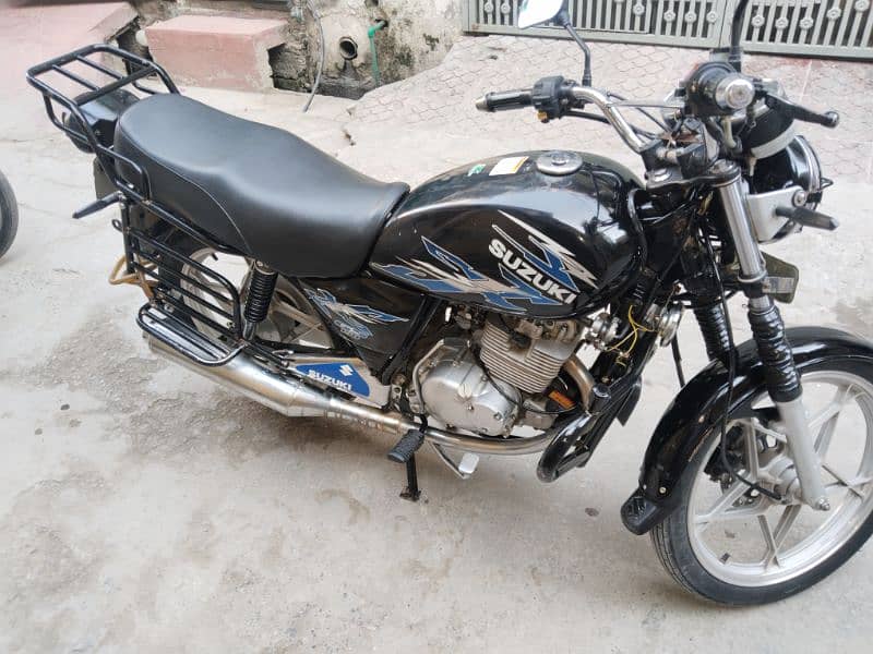 Suzuki Gs150 SE 2019 4