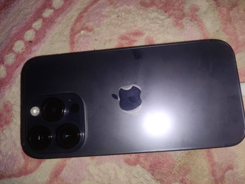 Apple iphone 14 Pro 1