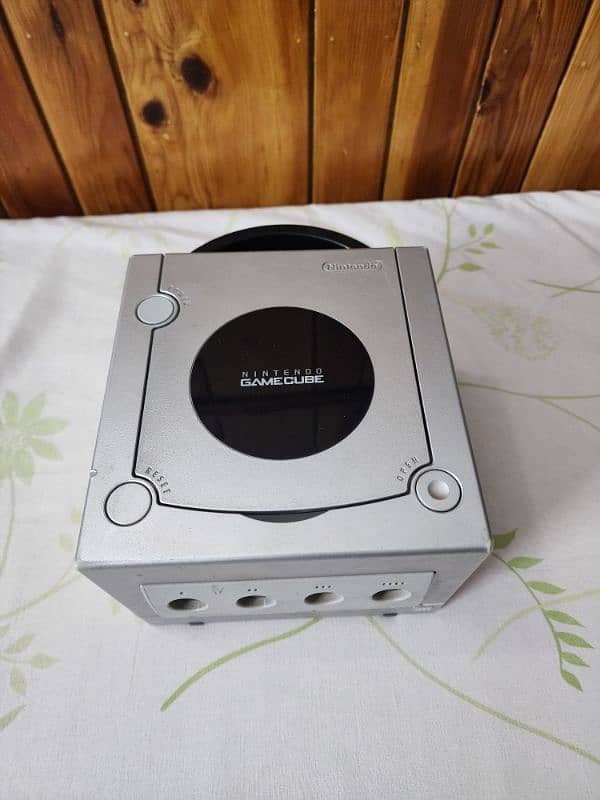 Nintendo GameCube (Bought from Canada) 1