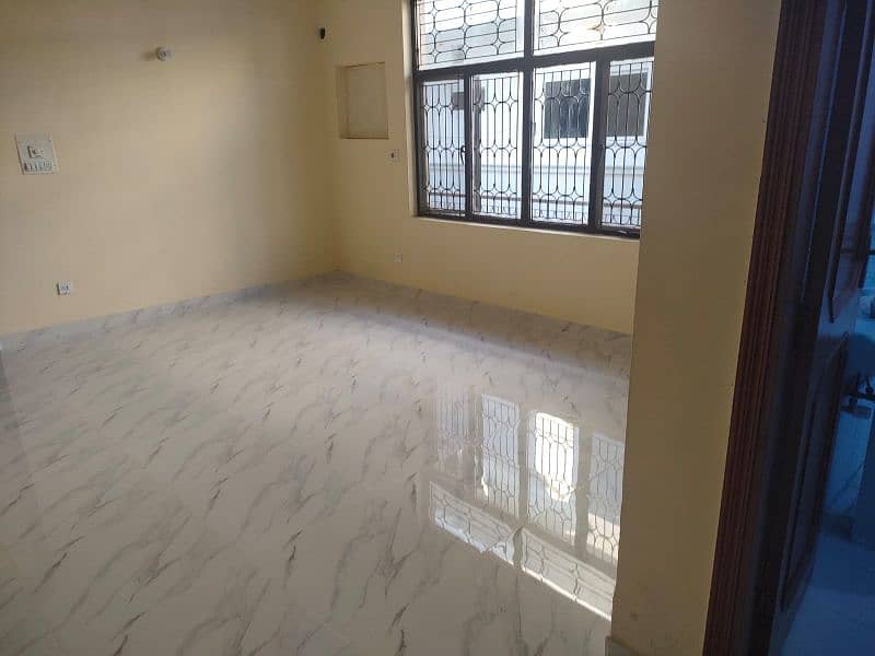 Upper Portion For Rent 0302 8139712/ 03457200220 15