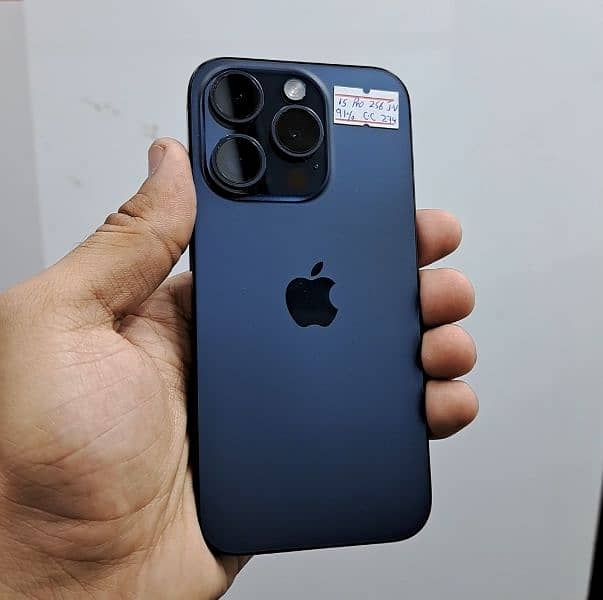 IPHONE 15 PRO 256GB 0