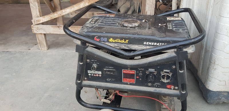 Generator for sell sg Good Condition Argent sell 1