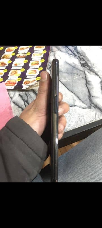 one Plus 9 5g 10/10 condition for sale 8