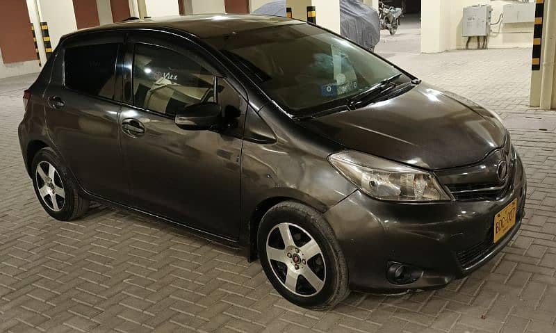 Toyota Vitz 2011 1