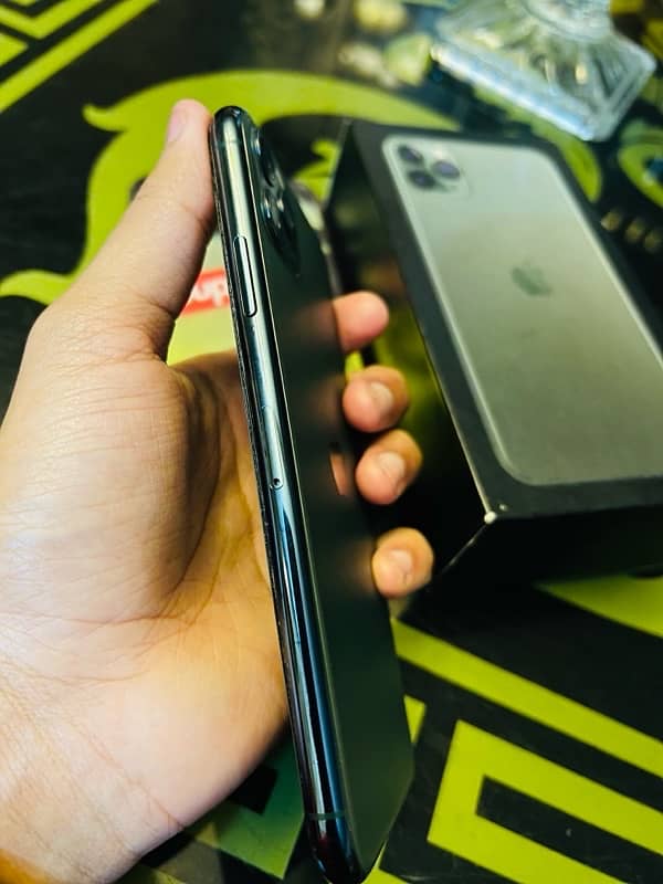 i phone 11 pro max 256gb dual sim pta approved 4