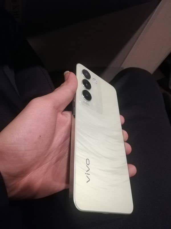 Vivo y100 Exchange 4