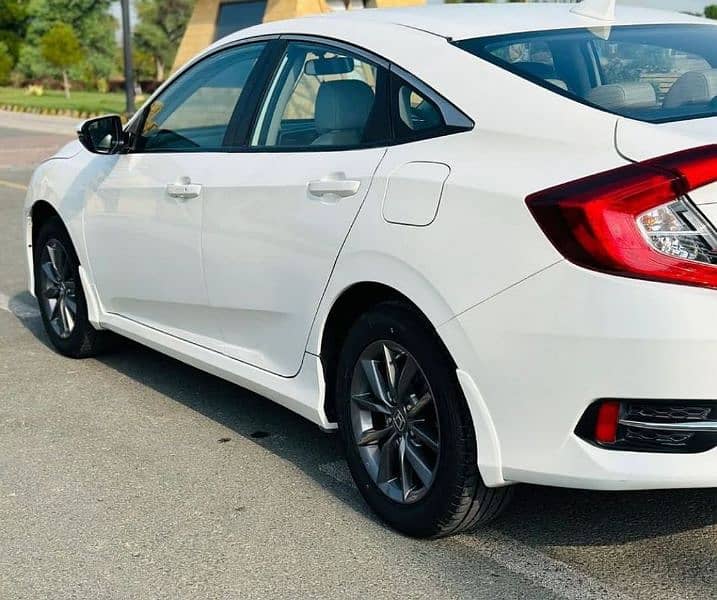 Honda Civic UG 2021 Brand New Condition 3