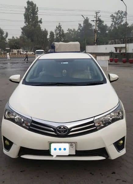 Toyota Corolla XLI 2015 totally genuine like a new car 1