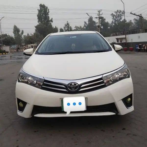 Toyota Corolla XLI 2015 totally genuine like a new car 2