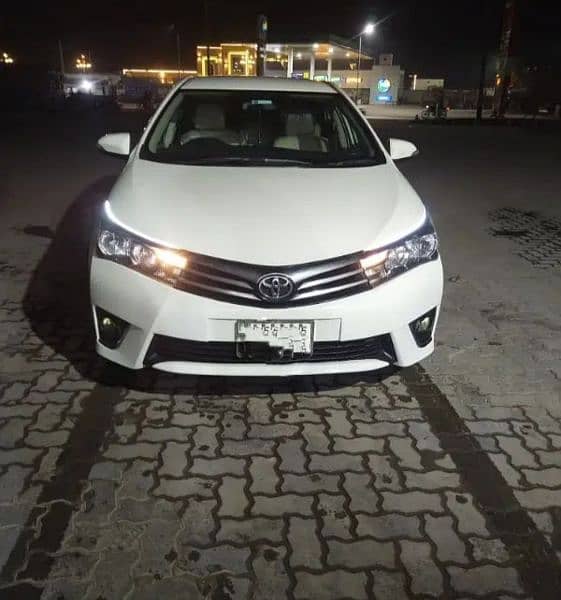 Toyota Corolla XLI 2015 totally genuine like a new car 7