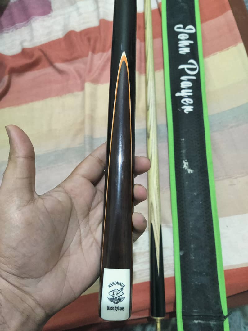 Snooker cue stick 3