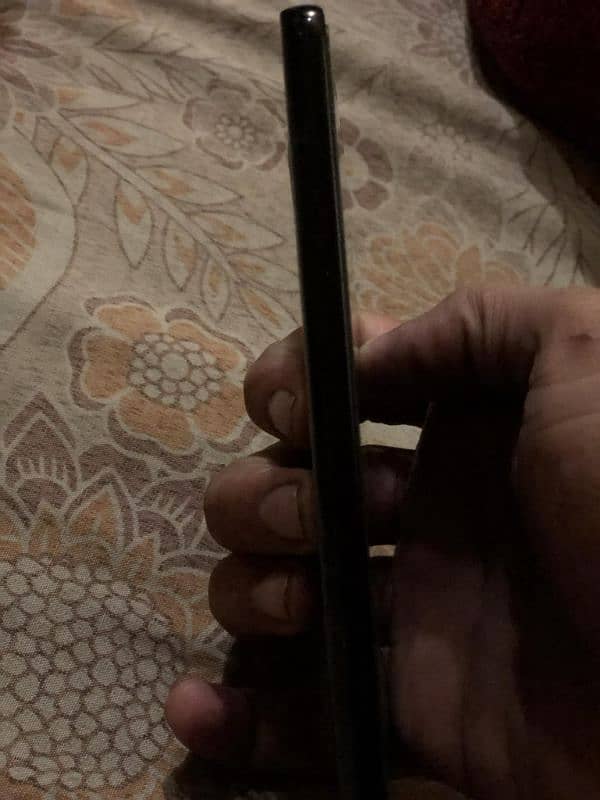 Motorola g6 play back glass crack 5